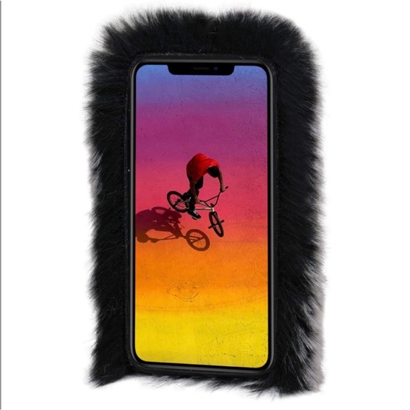 📱iPhone XS MAX Plush Case - Picture 3 of 7